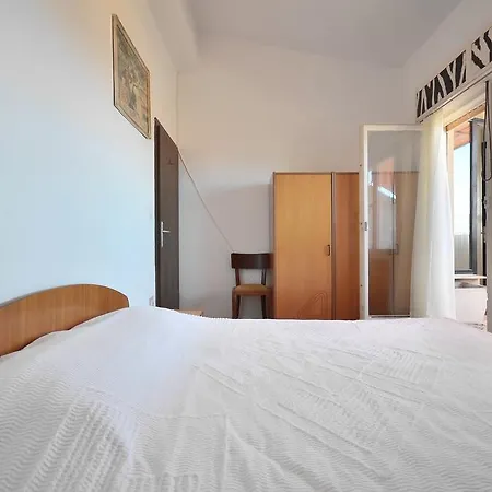 Апартаменты City View *